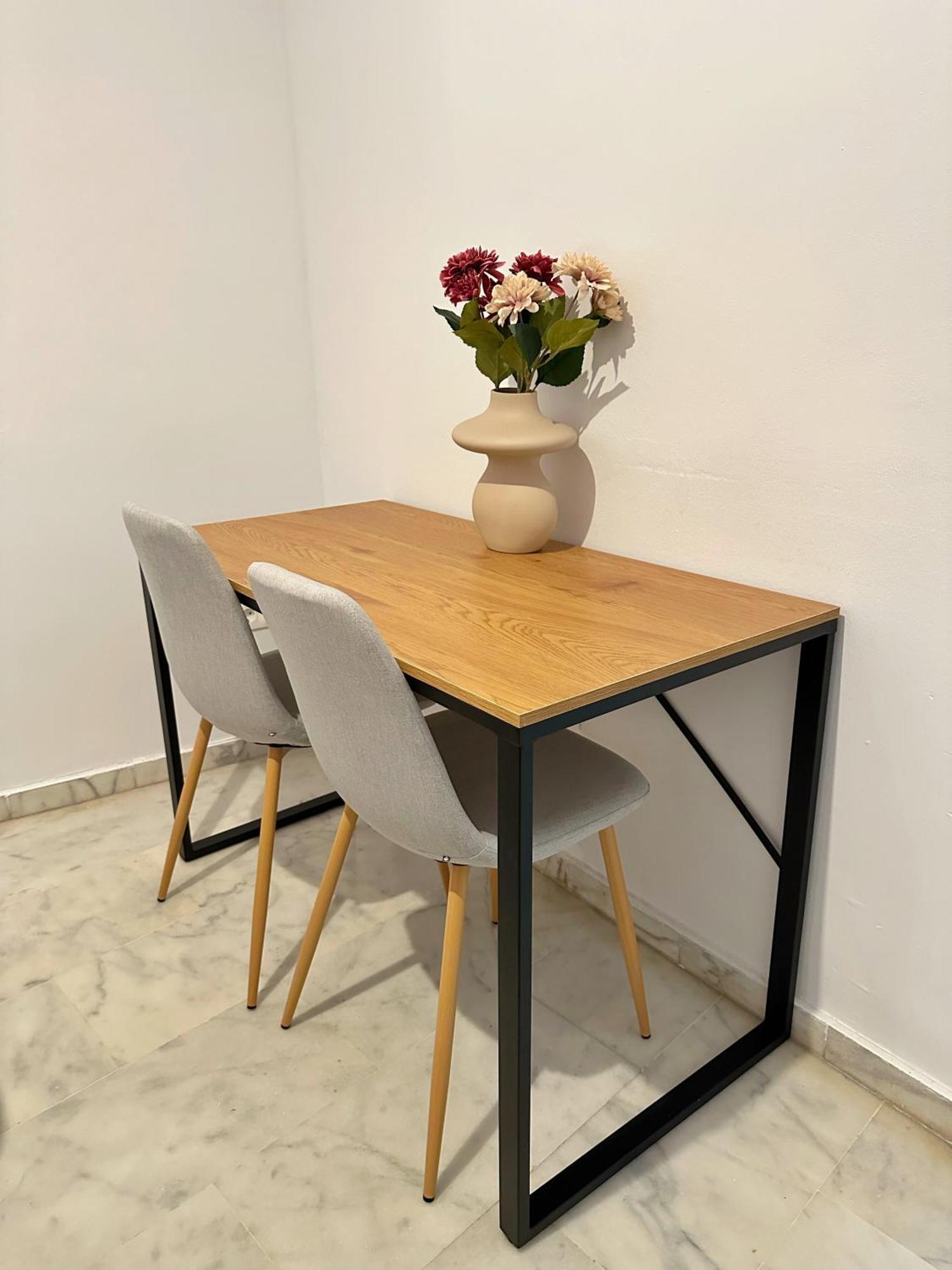 Appartement Modern - Luxe Queen Bed - Walk To Isla Magica Sevilla